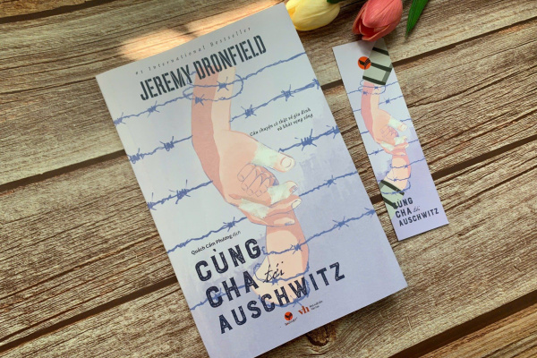 [Review sách] Cùng cha tới Auschwitz