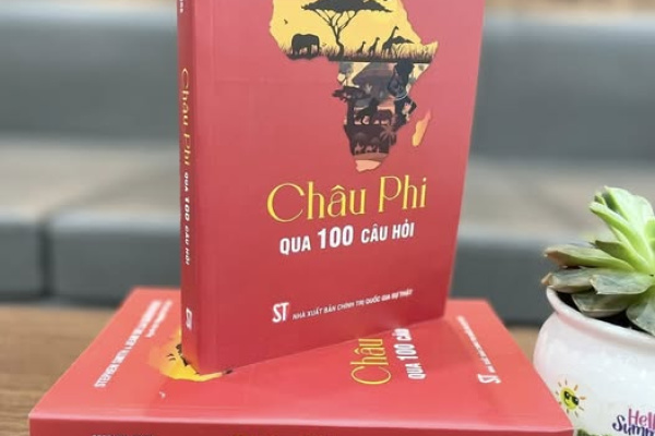 Review sách – Châu Phi qua 100 câu hỏi –  Stephen Smith & Jean De La Guérivière